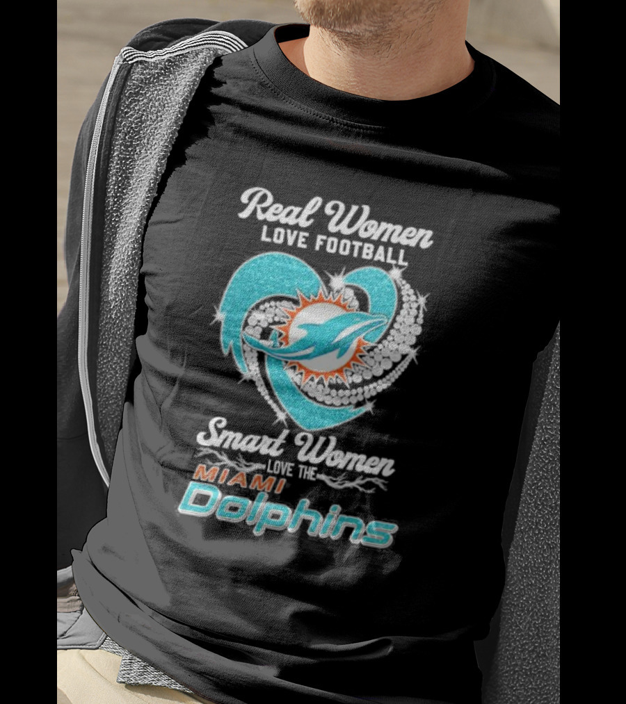Real Women Love Football Smart Women Love The Miami Dolphins Diamonds T-Shirt