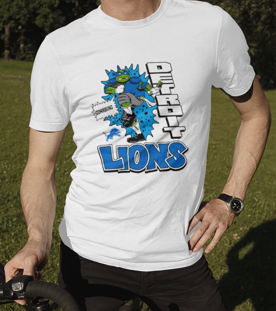 Leonardo Ninja Turtles Cowabunga Detroit Lions Football T-Shirt