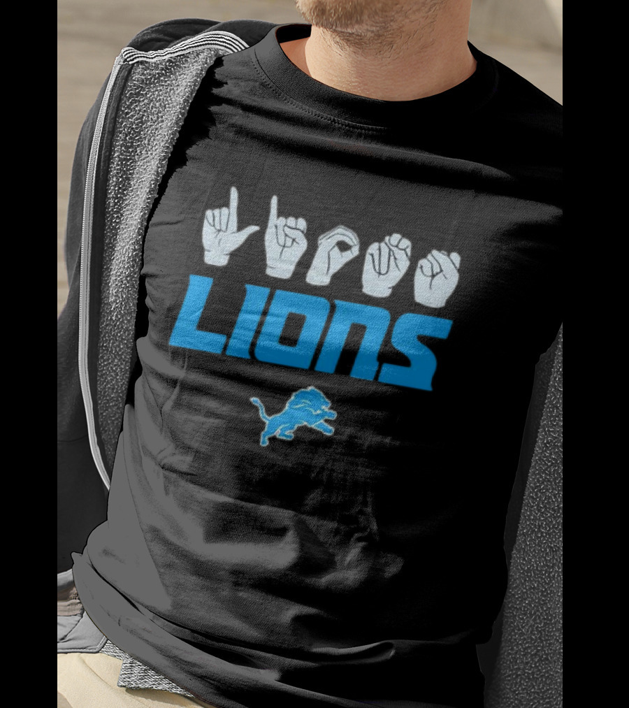 Lions Love Sign Gesture Football Emblem T-Shirt