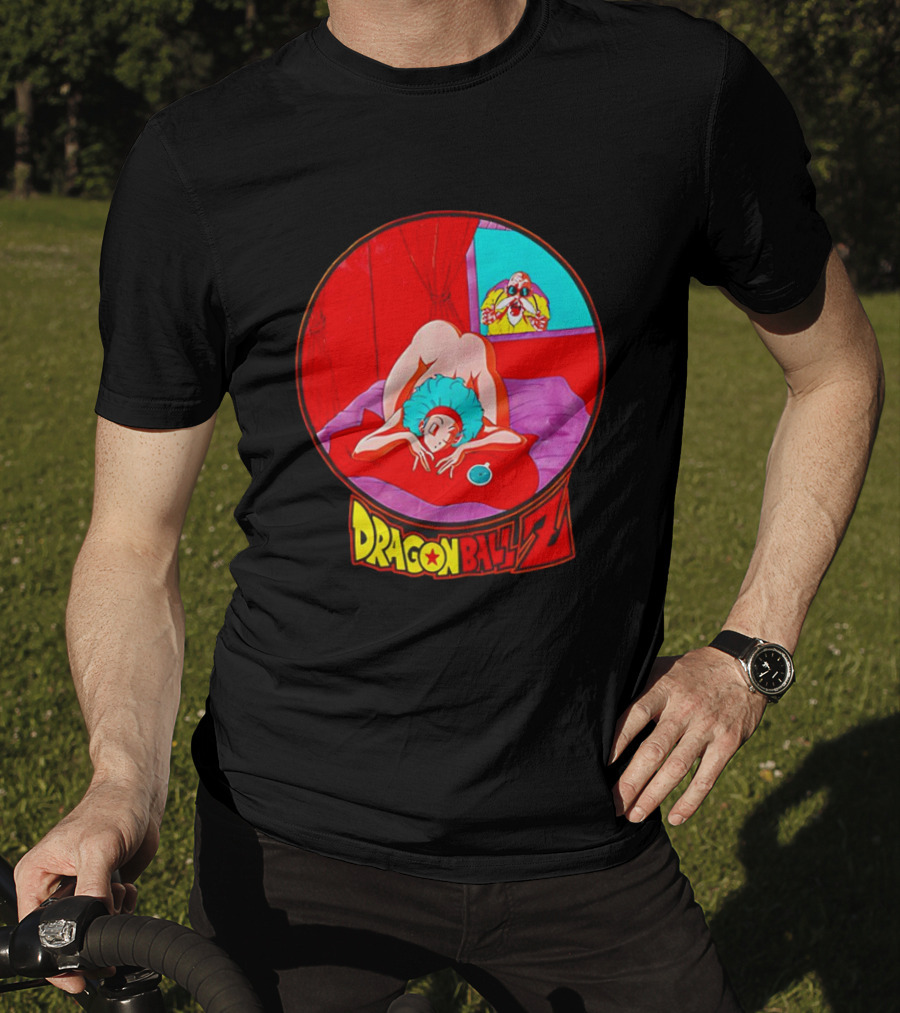 Dragon Ball Z Master Roshi Peeping Vintage Scene With Bulma T-Shirt