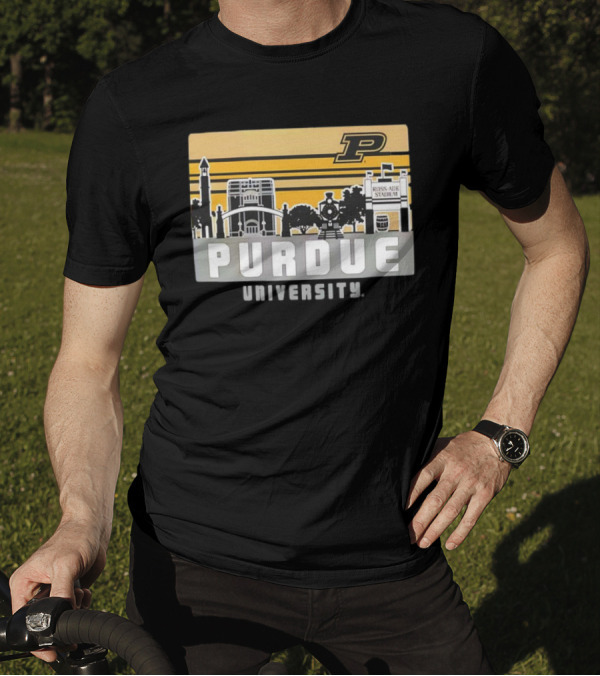 Purdue Boilermakers University Ross-Ade Stadium Campus Skyline Retro T-Shirt