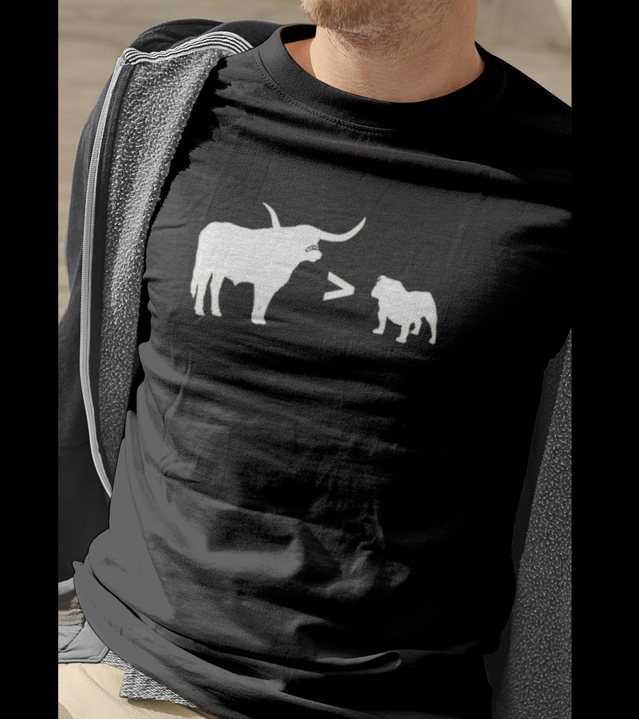 Texas Longhorns Bevo Greater Than UGA Bulldog Football Rivalry T-Shirt