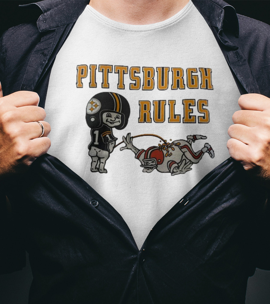 Pittsburgh Rules Steelers Peeing Cleveland Browns T-Shirt