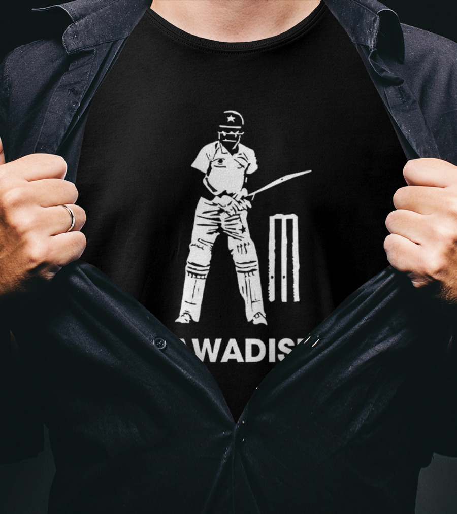 Fawad Alam Fawadism Cricketer With Bat And Stumps T-Shirt