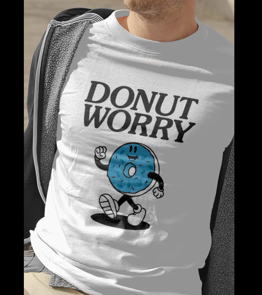DONUT WORRY Smiley Face Walking Doughnut Character T-Shirt