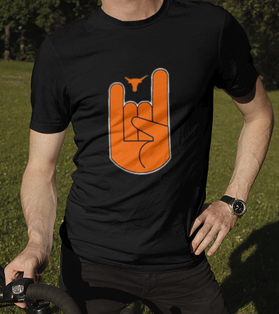 Texas Longhorns Hook ‘Em Hand Gesture With Longhorn T-Shirt