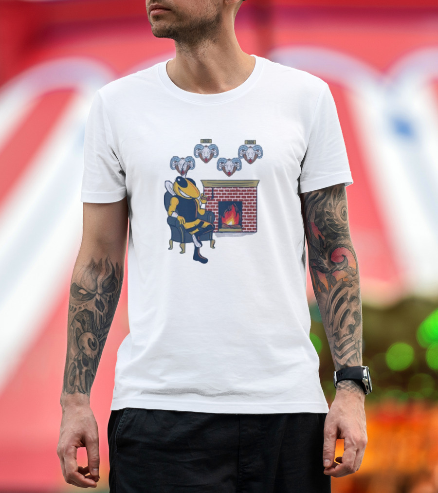 Mantel Georgia Tech Buzz Defeats UNC Tar Heels Four In-A-Row T-Shirt