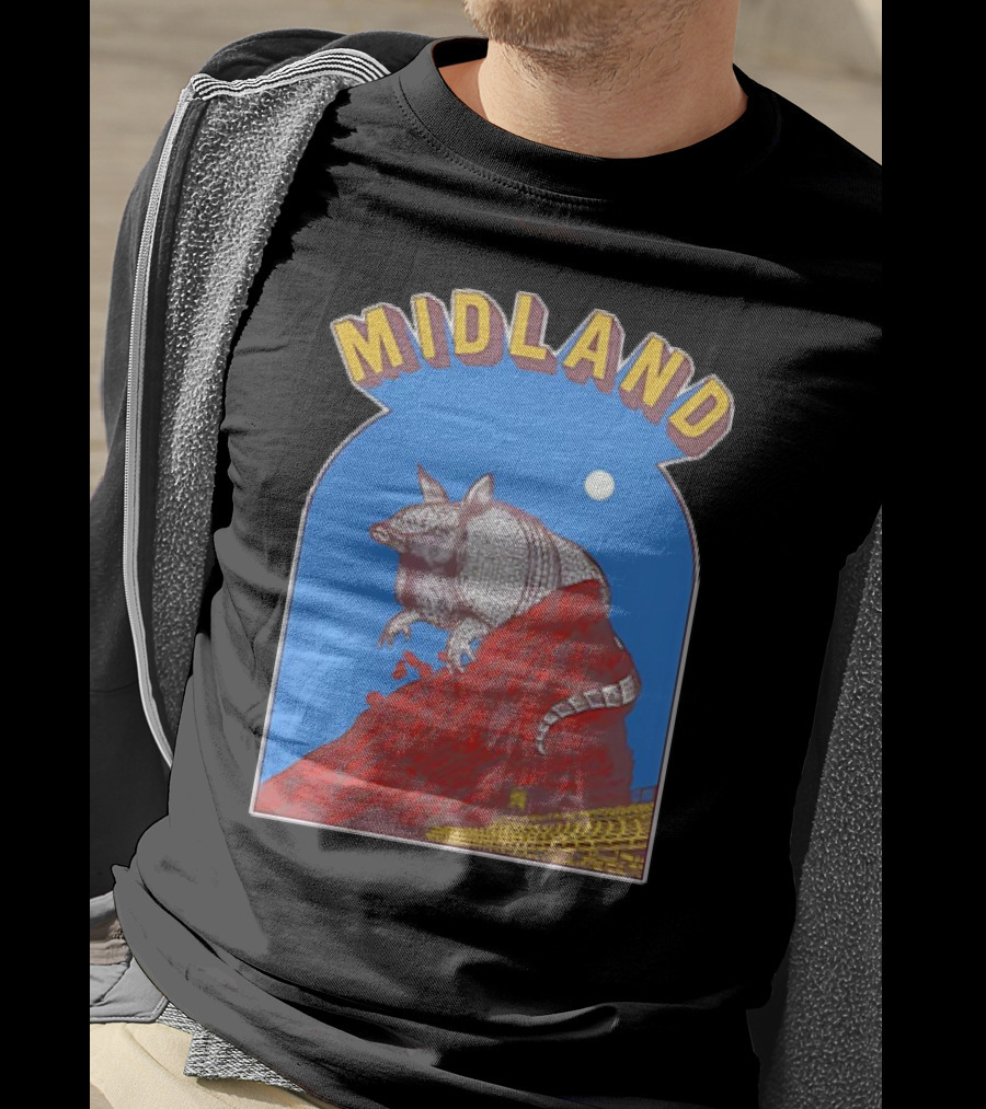 Midland Armadillo At Red Rocks Amphitheatre October 12 T-Shirt
