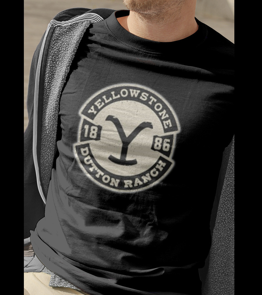 Yellowstone Dutton Ranch 1886 Badge Retro T-Shirt