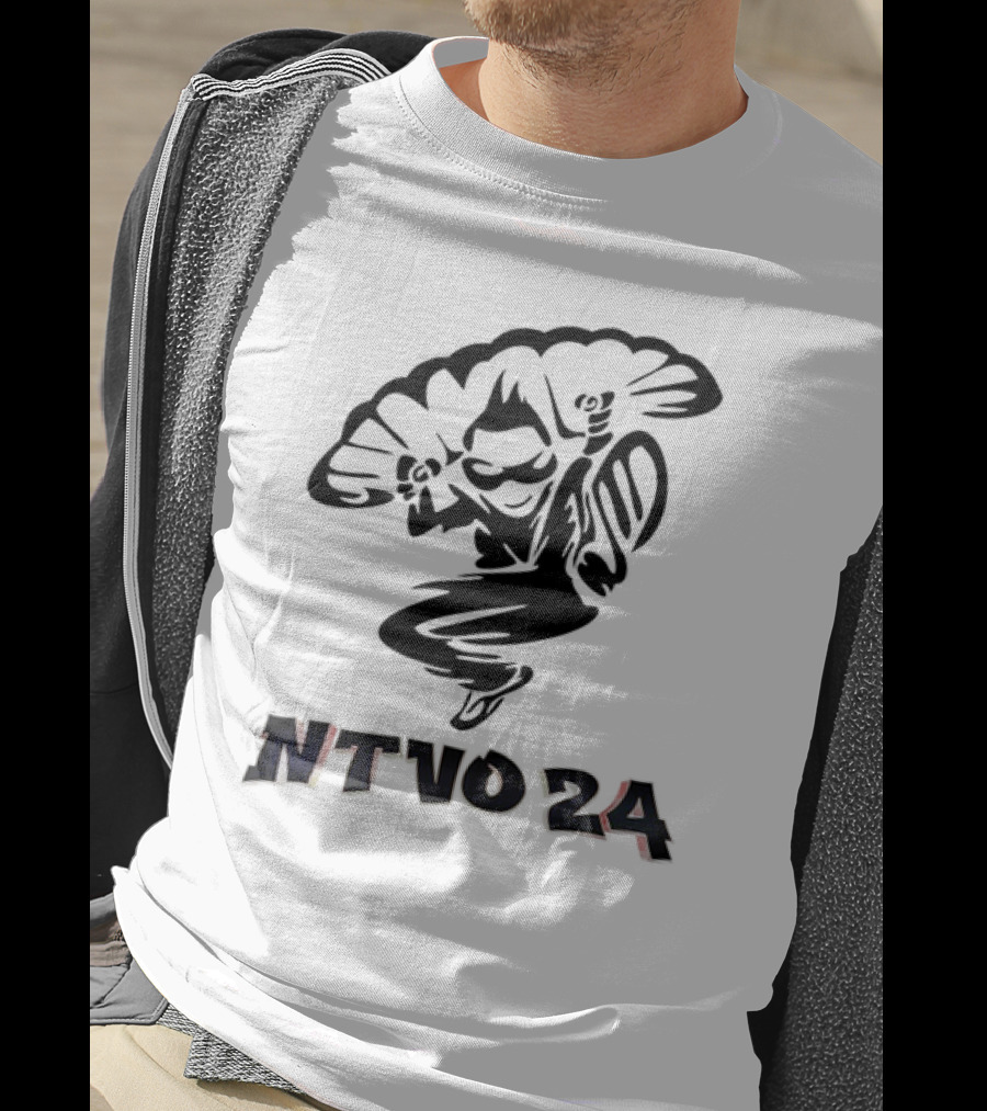 NTVO 24 Classique Parachuting Ninja T-Shirt