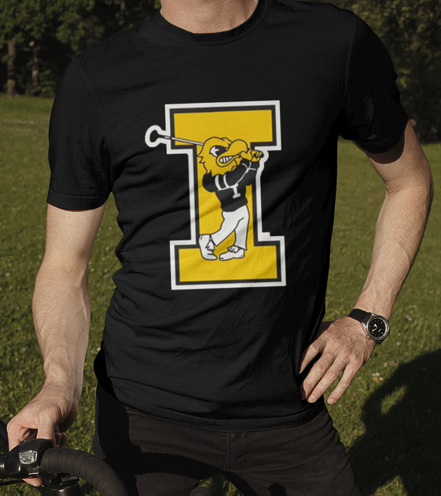 Iowa Hawkeyes Golf Vintage Logo Swinging Herky T-Shirt