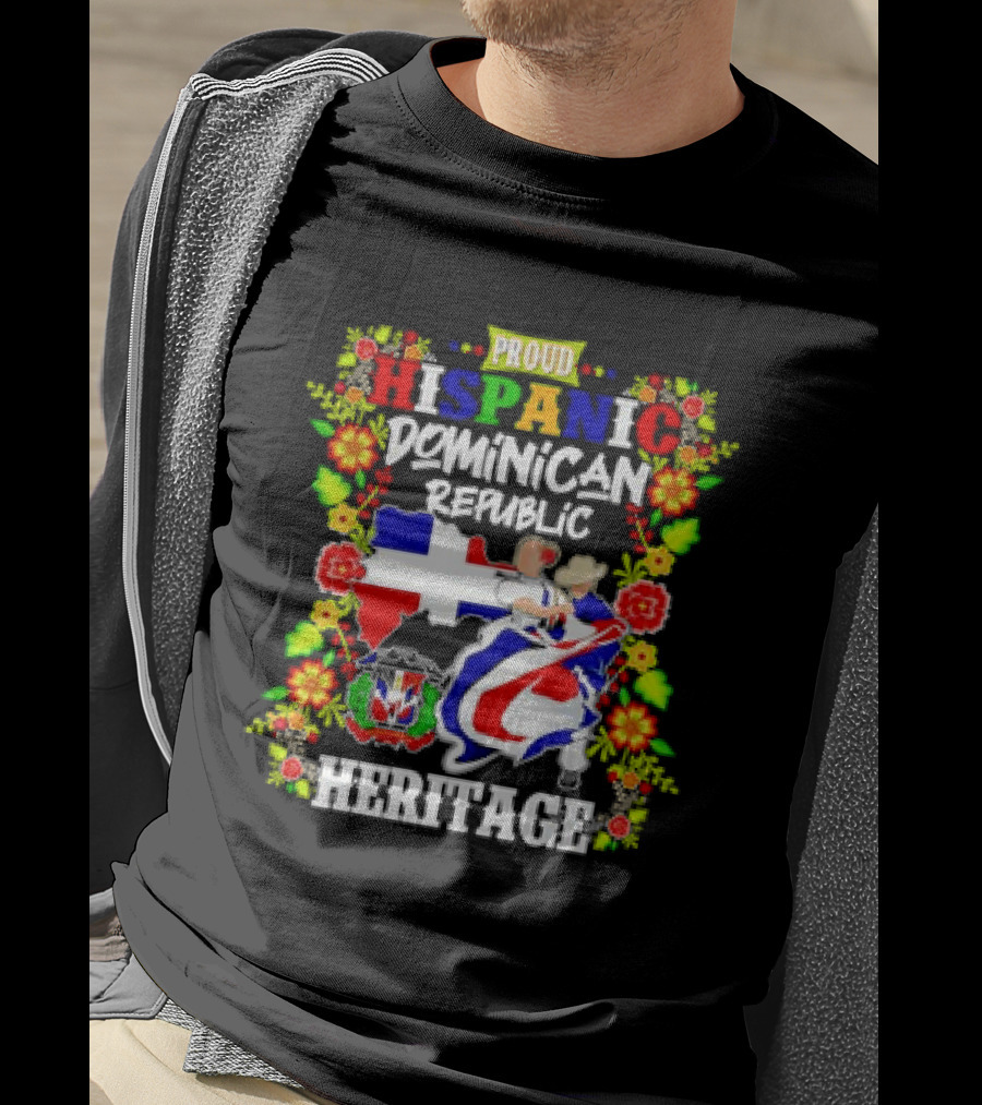 Proud Hispanic Dominican Republic Heritage Flowers And Flag T-Shirt