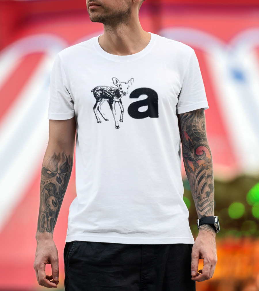Anxious Deer a T-Shirt