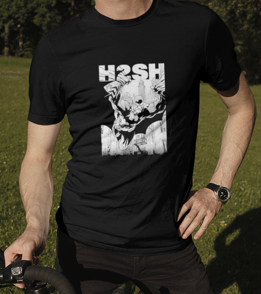 Batman Hush Jim Lee Scott Williams Retro Batman Gotham Skyline T-Shirt