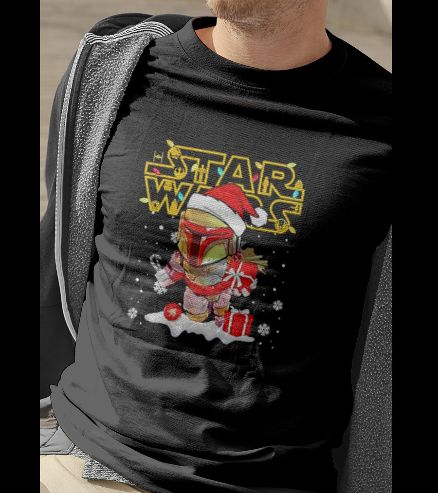 Disneyland Star Wars Boba Fett Christmas Santa Hat And Gifts Snowflakes T-Shirt