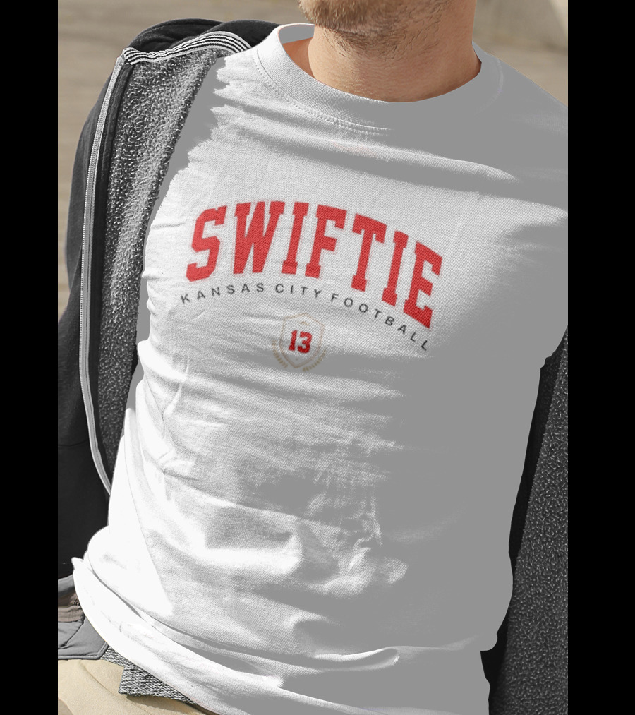 Swiftie Kansas City Football 13 Red Shield T-Shirt