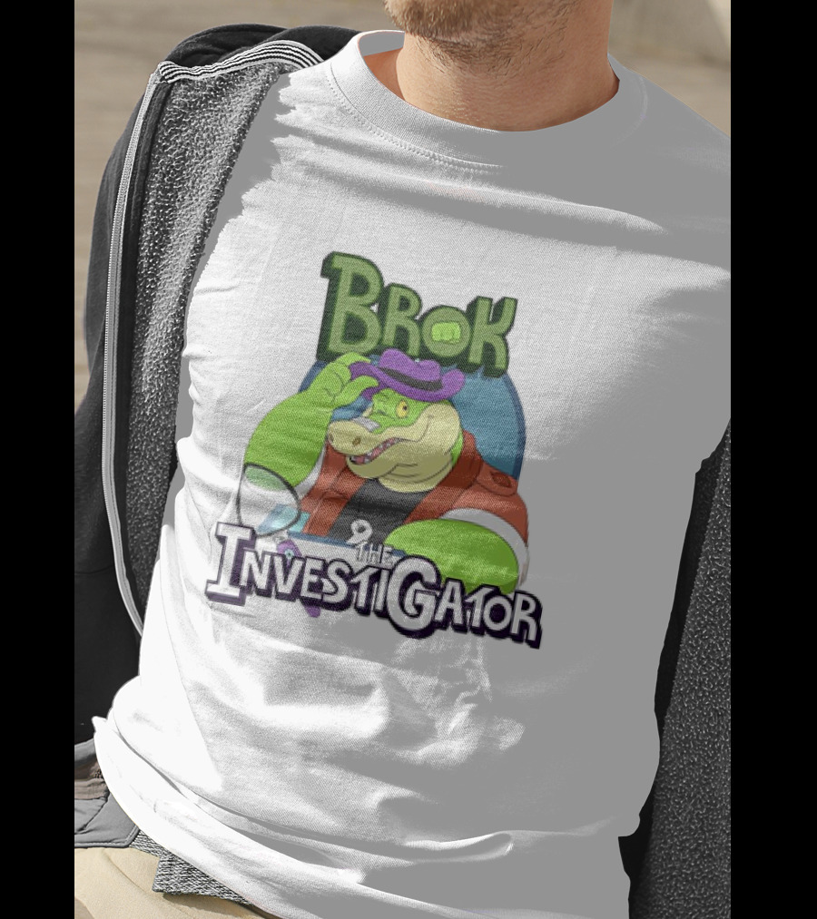 Brok The Investigator Gator Detective With Magnifying Glass And Purple Hat T-Shirt