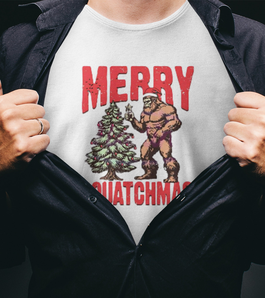 Merry Squatchmas Bigfoot Santa Hat Christmas Tree T-Shirt