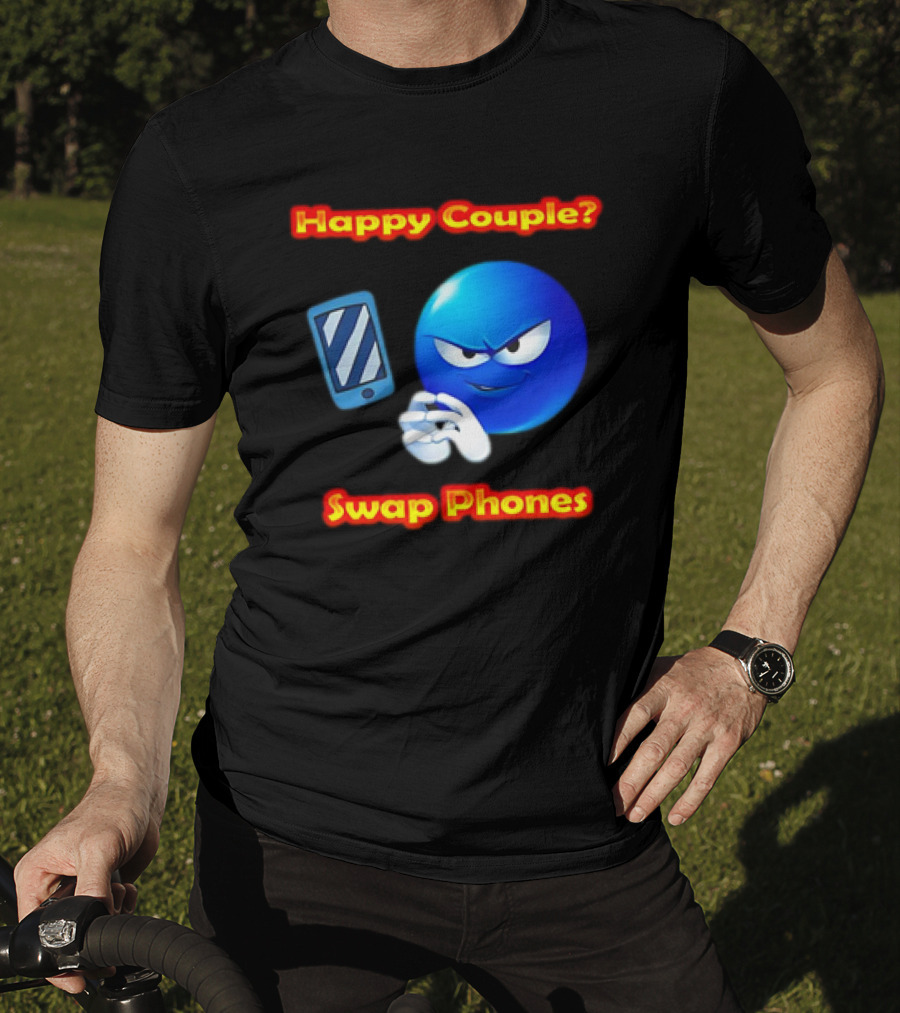 Happy Couple? Swap Phones Blue Emoji T-Shirt