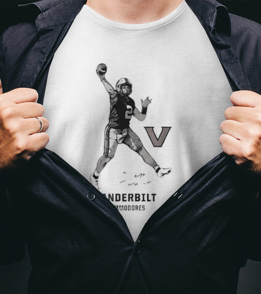Vanderbilt Commodores Football Player Throwing Pose T-Shirt