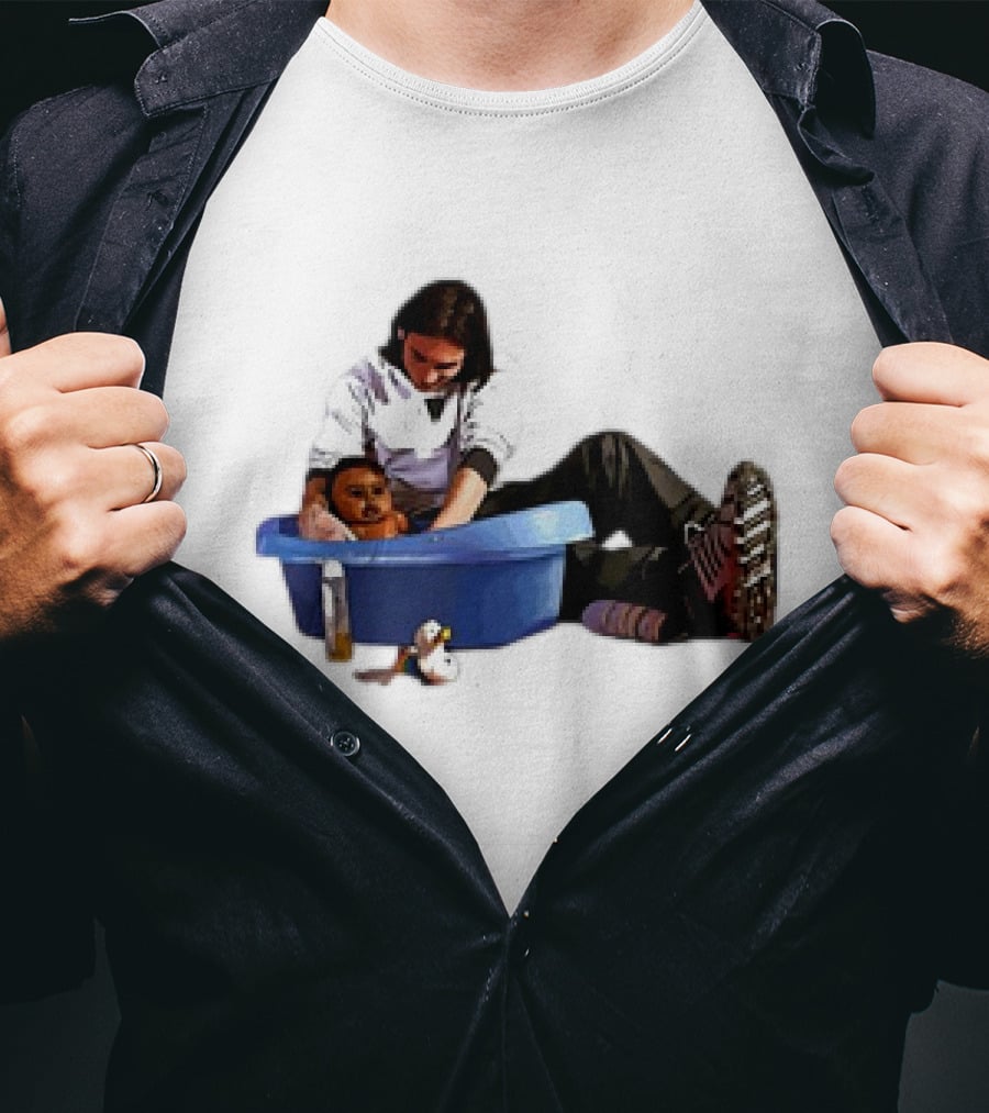 Leo And Yamal Iconic Picture Leo’s Blessing To The New Football Legend T-Shirt