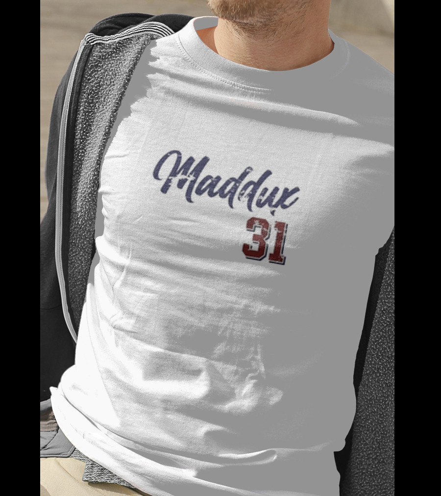 Greg Maddux 31 Chicago Baseball Script T-Shirt