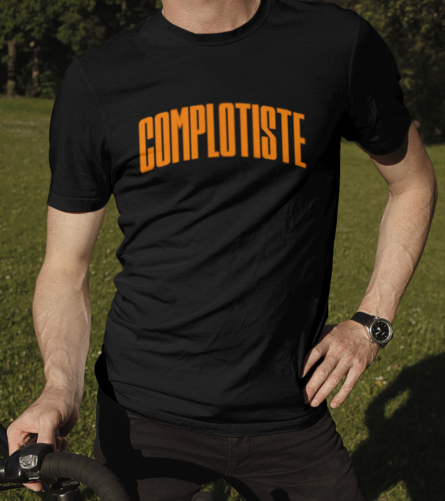 Complotiste Bold Text Booba Merch T-Shirt