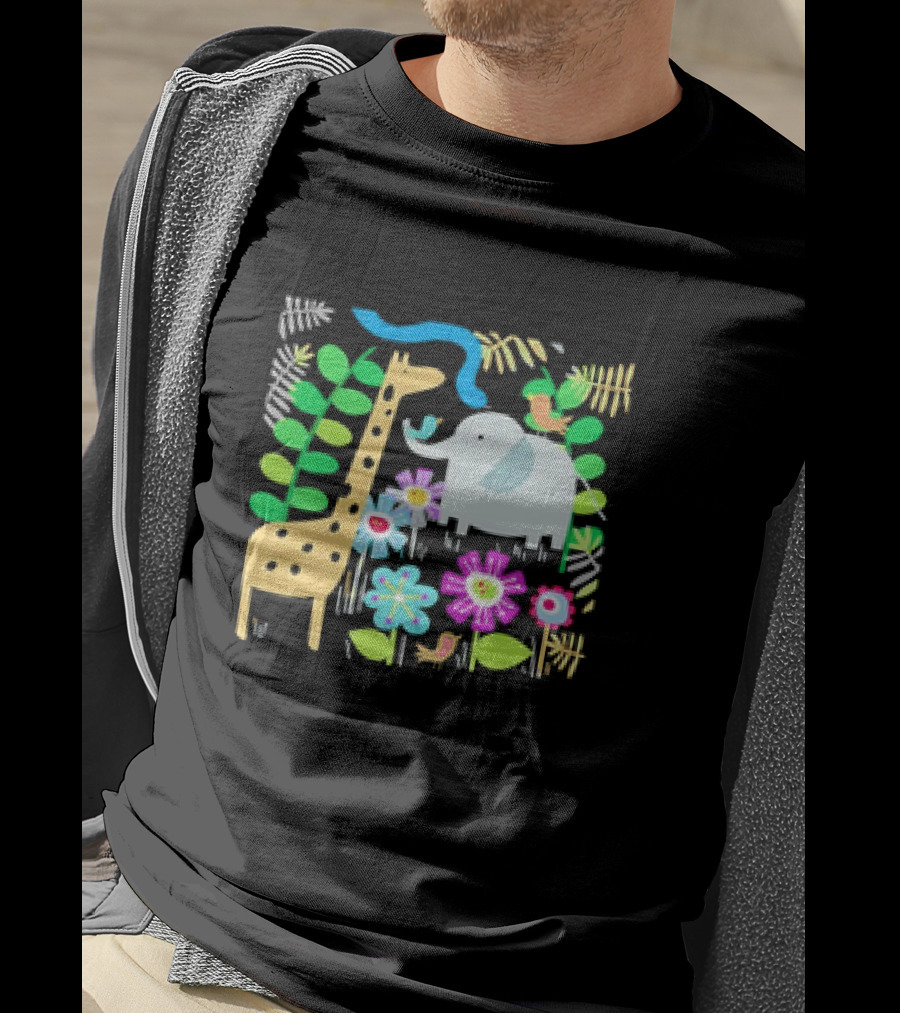 Safari Animal Party Jungle Giraffe Elephant Floral T-Shirt