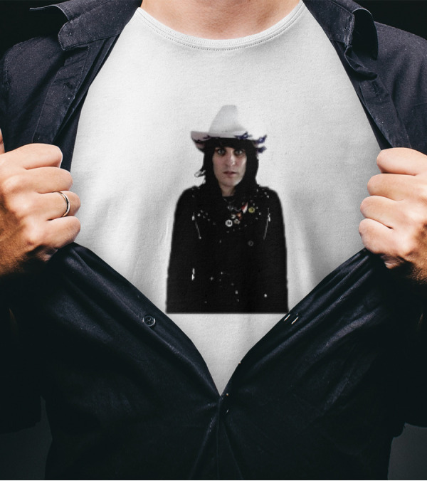Noel Fielding Retro Cowboy Hat Fashion T-Shirt