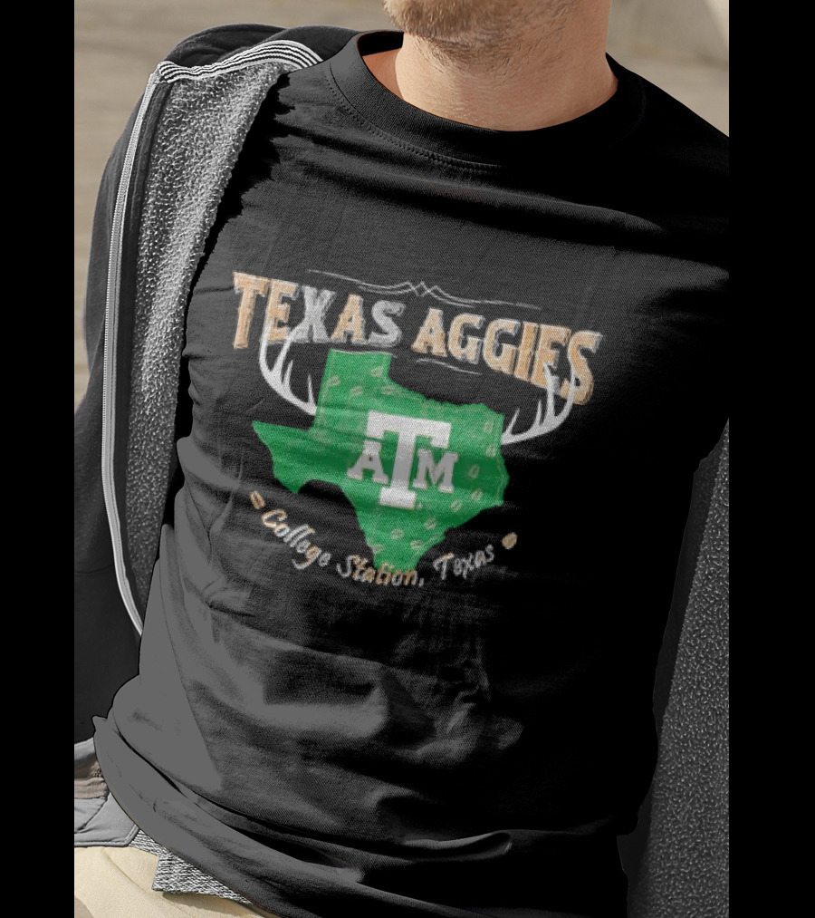 Texas Aggies A&M College Station Texas Deer Season T-Shirt