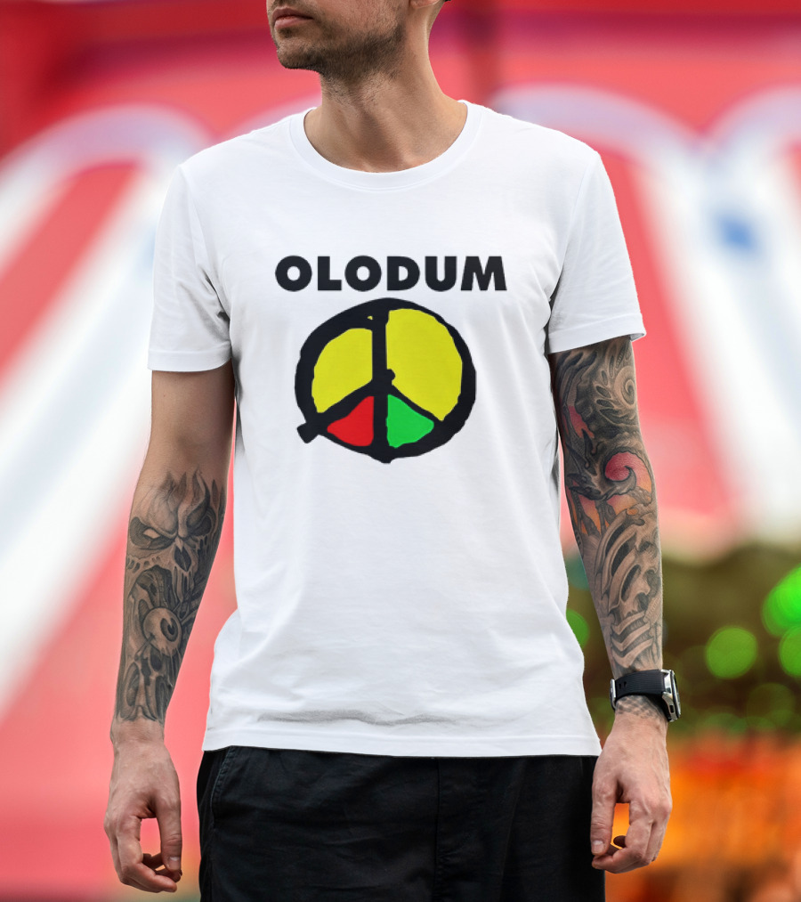 Olodum Peace Symbol with Red Yellow Green Segments T-Shirt