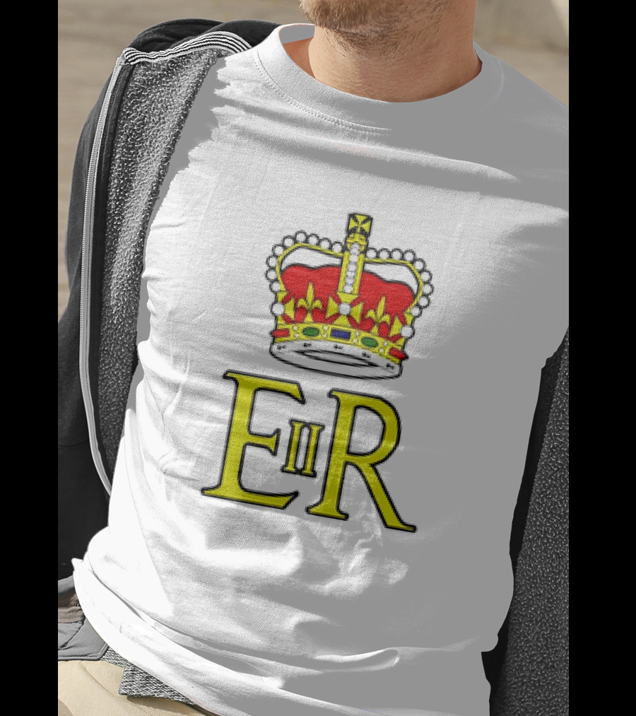 Elizabeth II ER Crown UK Monarch God Save The Queen Iconic Royal T-Shirt