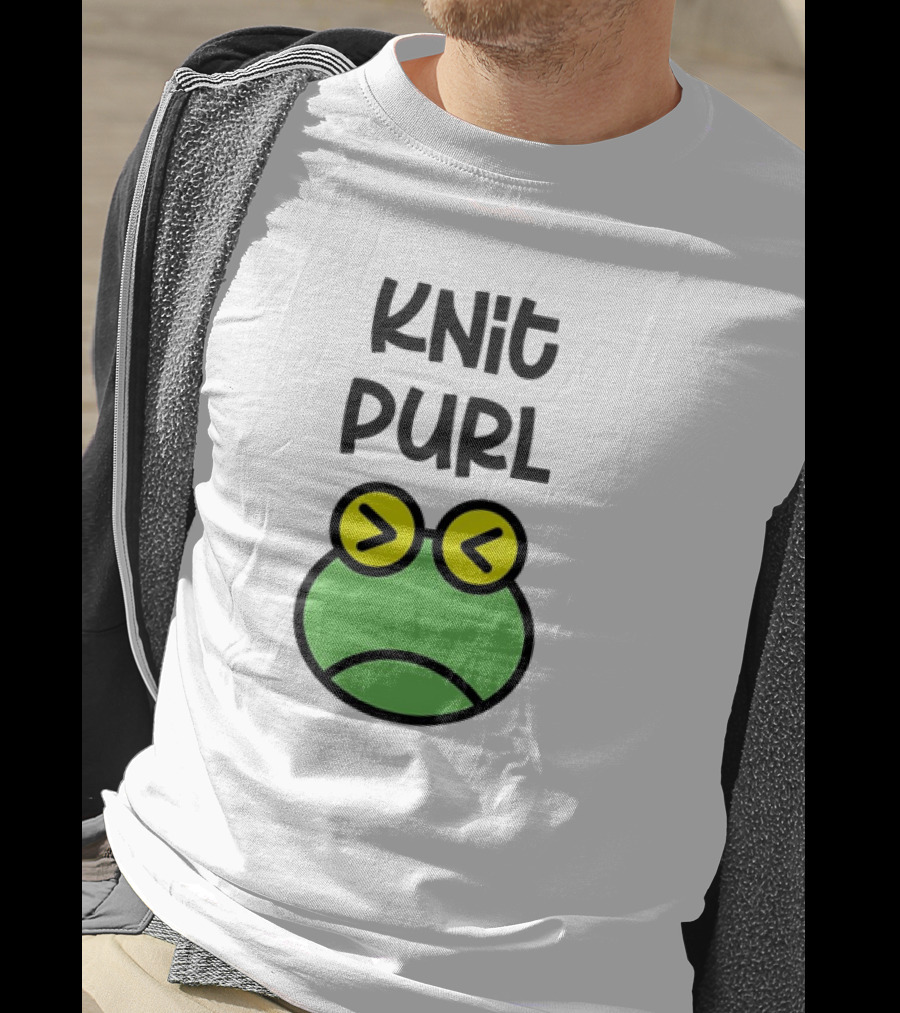 Knit Purl Frog With Glasses Pouting Face T-Shirt