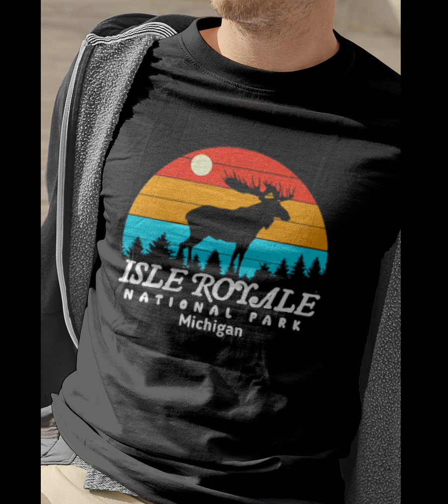 Isle Royale National Park Michigan Vintage Sunset Moose T-Shirt