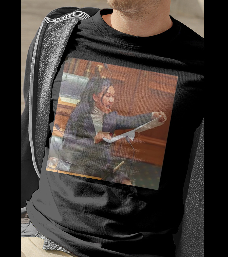 Maori MP Rips Treaty Bill In Parliament Session T-Shirt