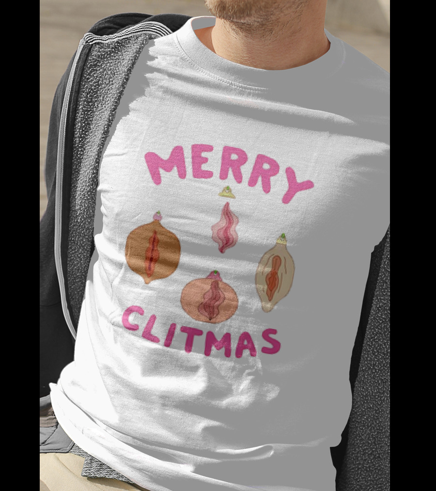 Merry Clitmas Christmas Vagina Ornaments With Santa Hat Decor T-Shirt