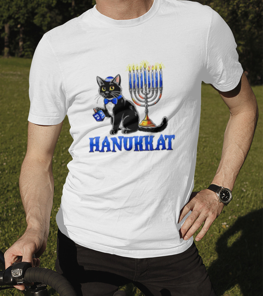 Hanukkat Cute Happy Hanukkah Jewish Cat Menorah Chanukah T-Shirt