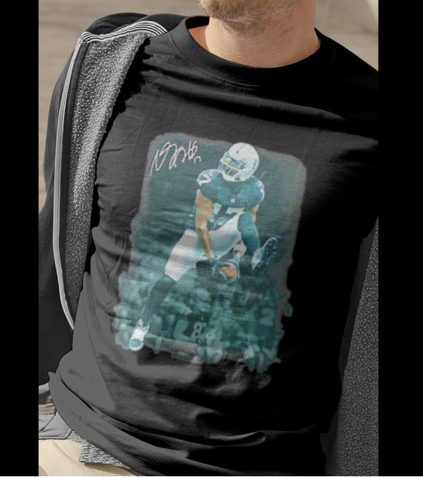 Davante Lavell Adams Leap For Glory Signature 17 Player Action Football T-Shirt