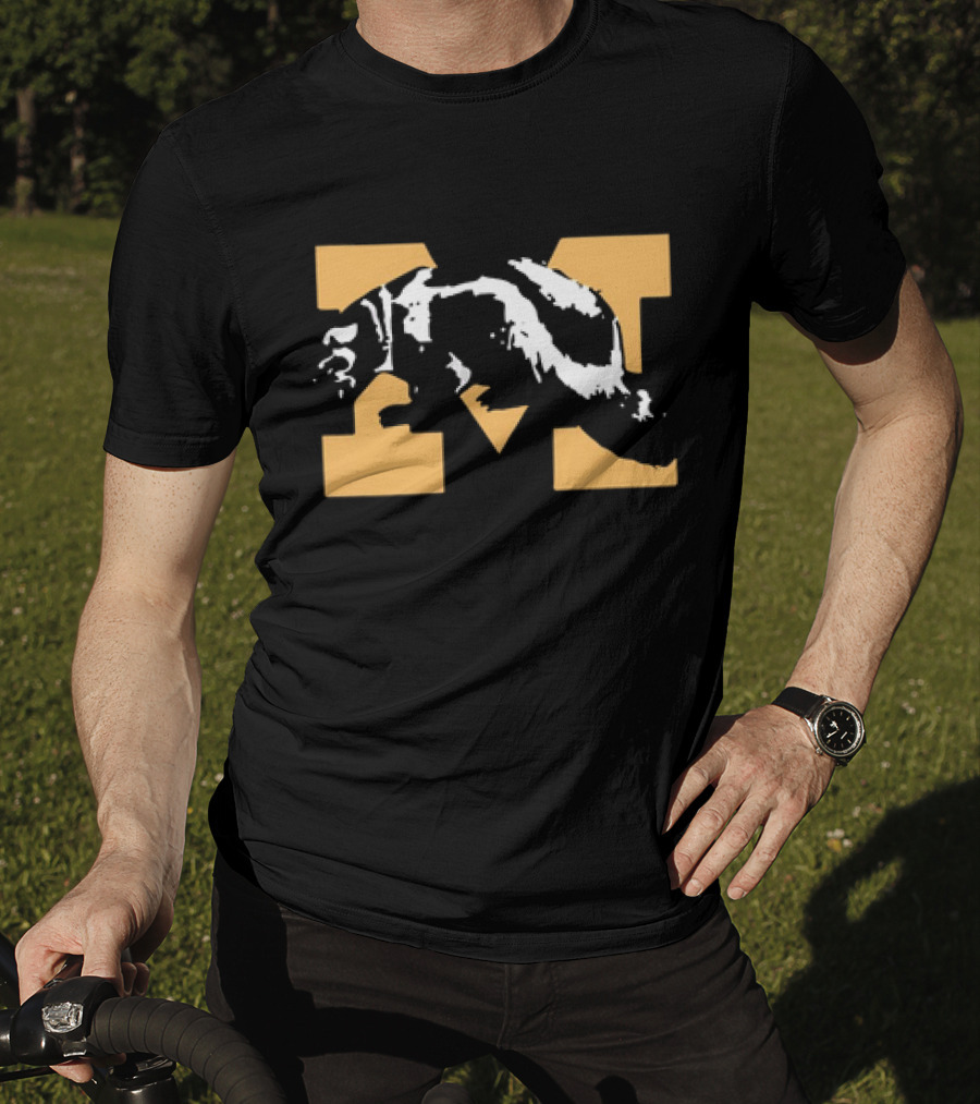 Michigan Wolverines Vintage Mascot M T-Shirt