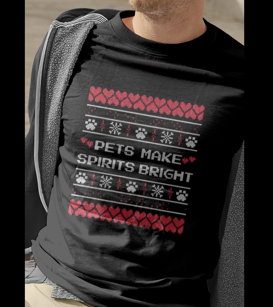 Pets Make Spirits Bright Christmas Ugly Sweater Paw Print Heart Snowflake T-Shirt