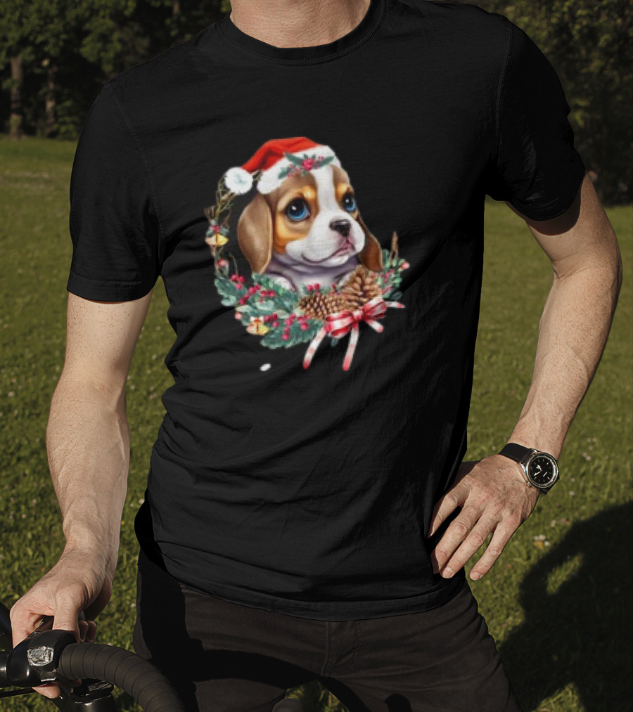 Christmas Beagle With Santa Hat And Holiday Wreath T-Shirt