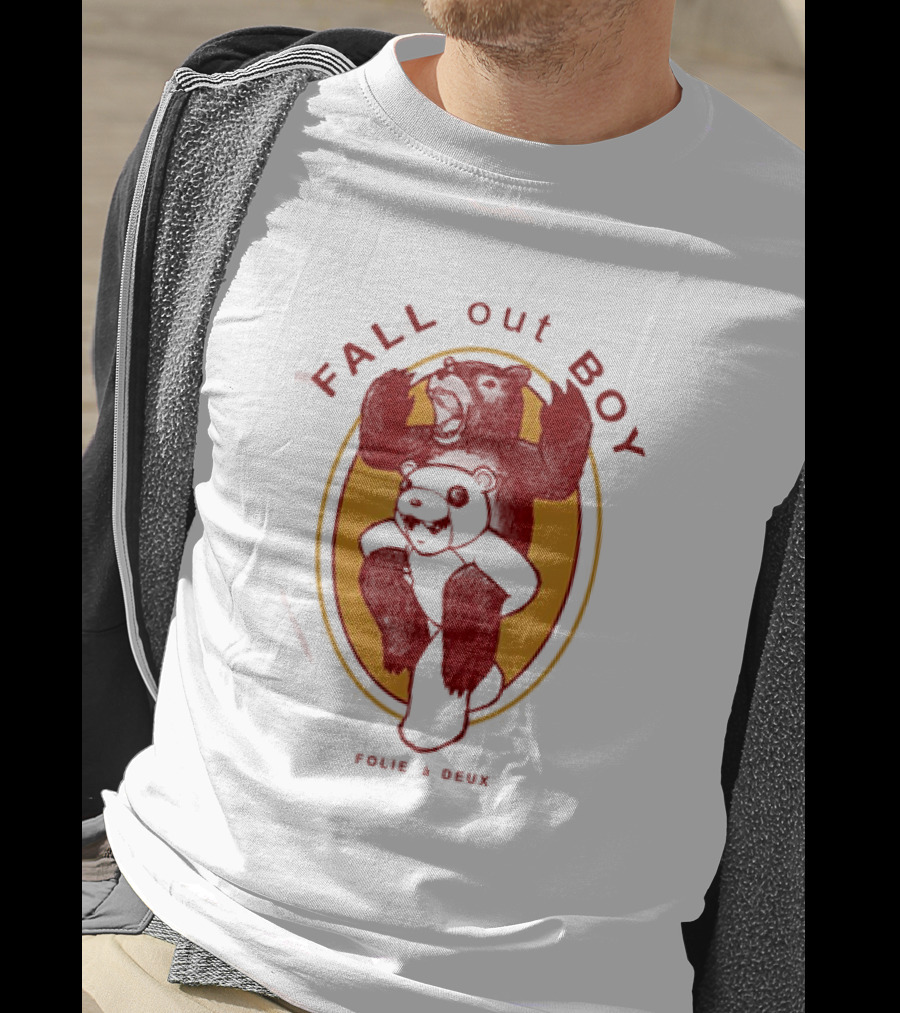 FALL OUT BOY FOLIE À DEUX Bear And Panda T-Shirt