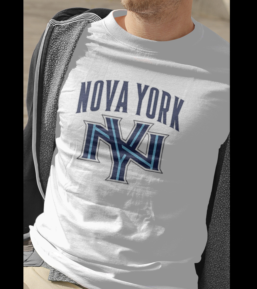 Nova York New York Knicks Basketball Team Logo Mashup T-Shirt