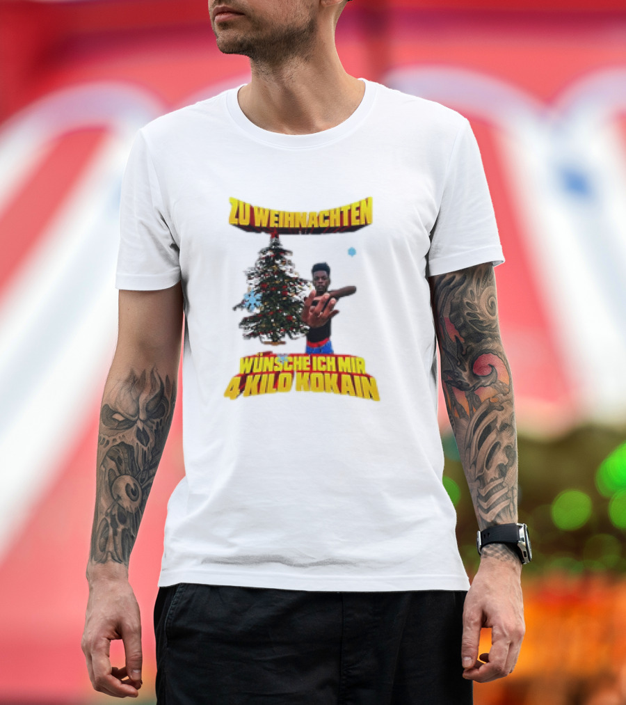 Zu Weihnachten Wünsche Ich Mir 4 Kilo Kokain Christmas Tree and Person T-Shirt