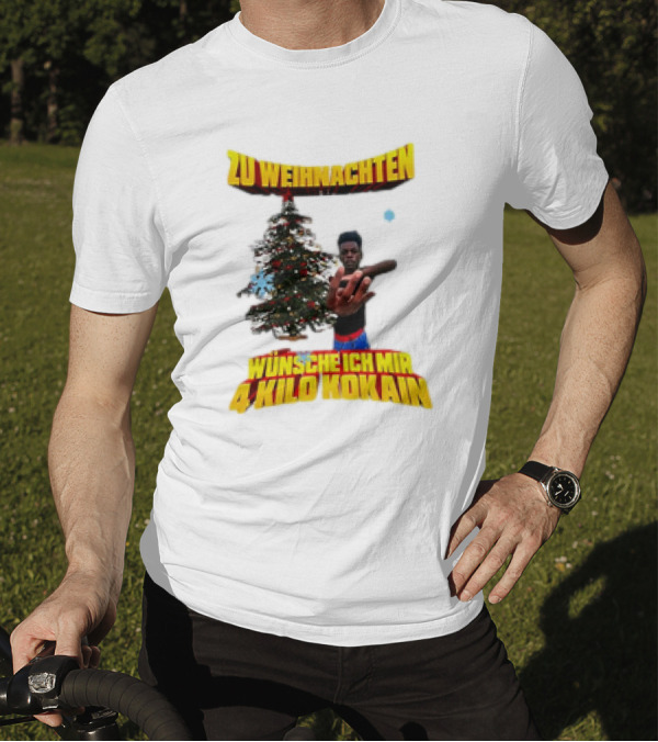 Zu Weihnachten Wünsche Ich Mir 4 Kilo Kokain Christmas Tree And Person T-Shirt