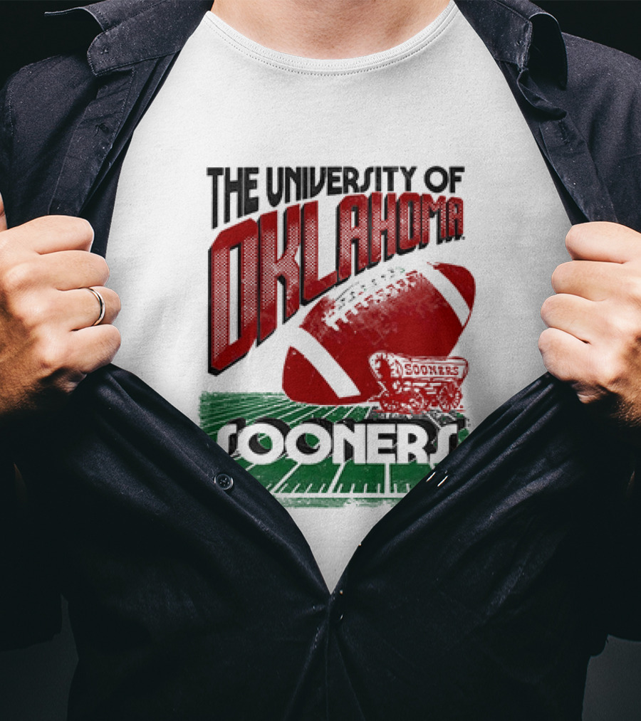 The University Of Oklahoma Sooners Football Vintage Oklahoma Sooners T-Shirt
