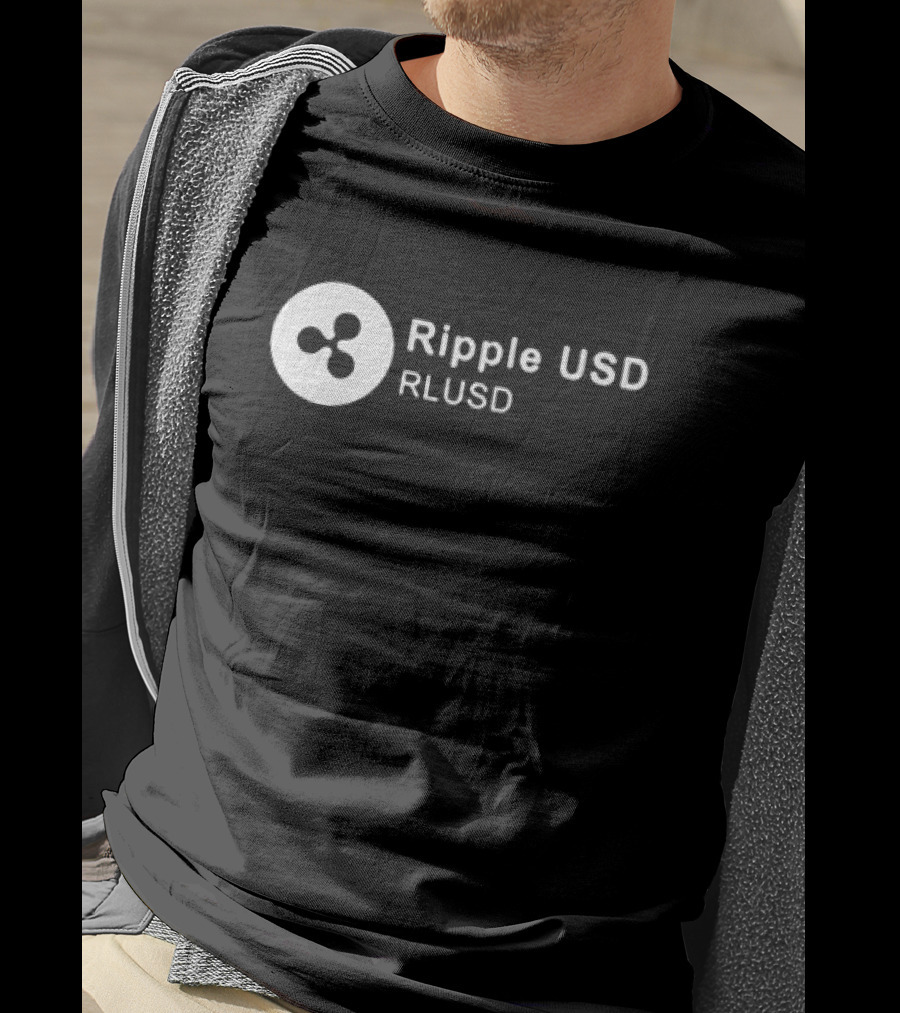 Ripple USD RLUSD Icon T-Shirt