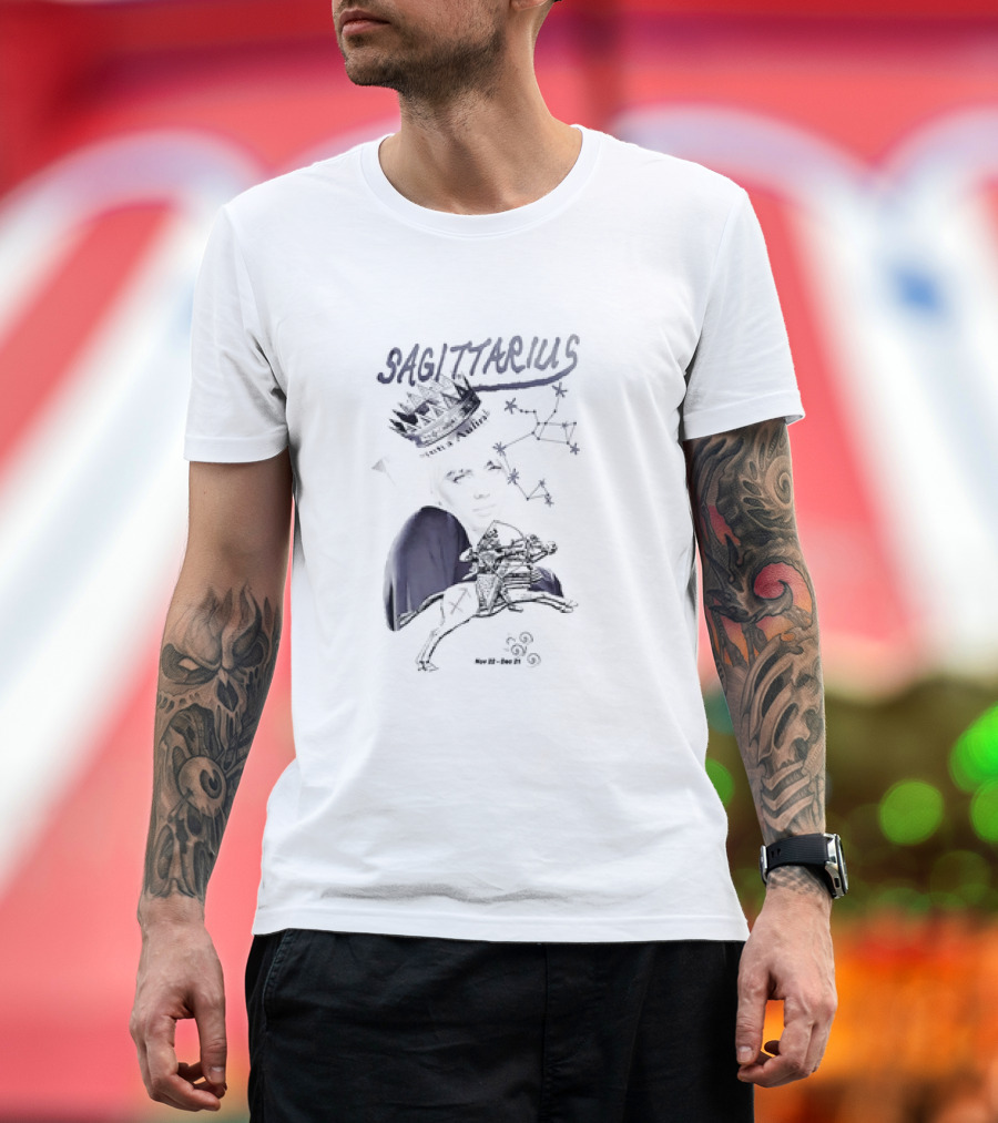 Sagittarius Vintage Crown Constellation Nov 22–Dec 21 T-Shirt
