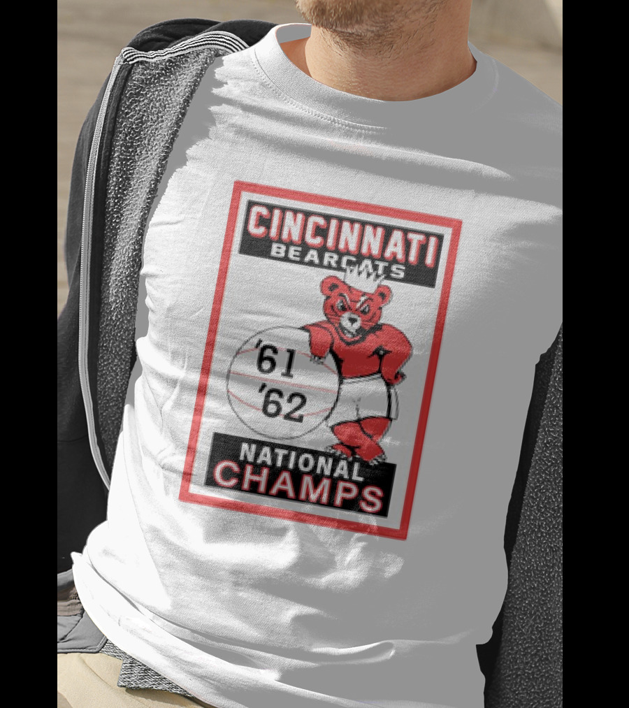 Cincinnati Bearcats 1961 1962 Basketball National Champs Retro T-Shirt