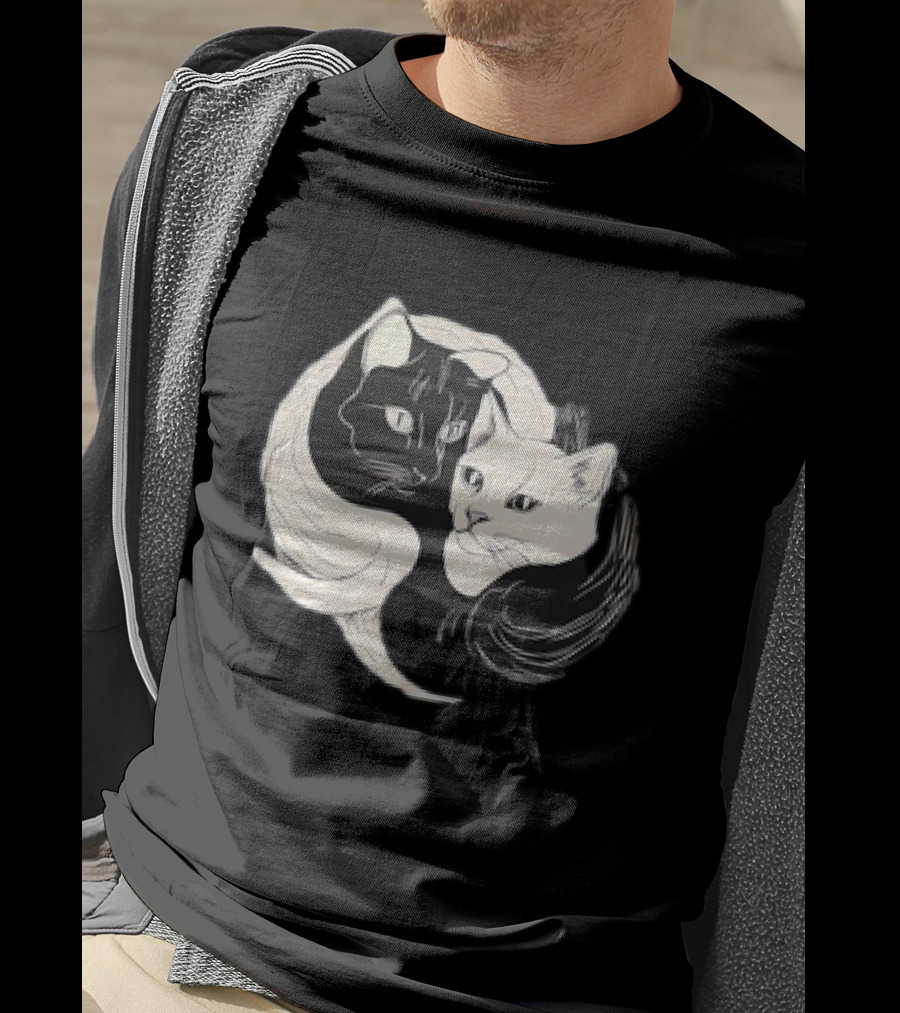Yin Yang Cats Black And White Circle Harmony T-Shirt